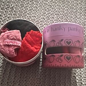 Hanky Panky Vibrant Lace Thong Trio